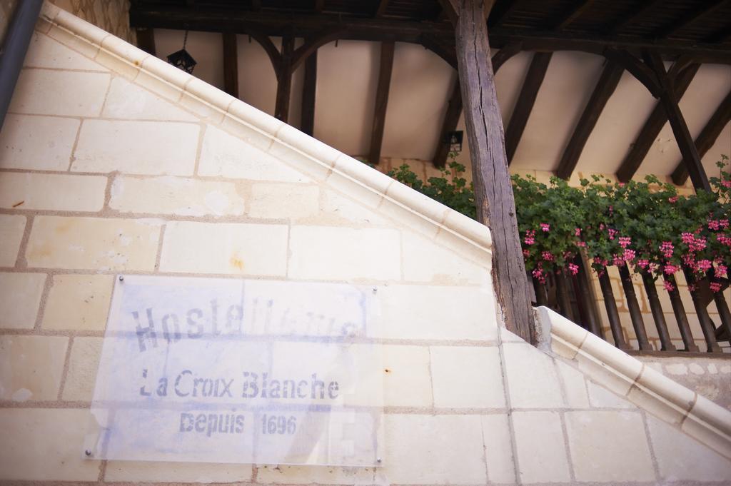 Logis Hotel La Croix Blanche Fontevraud Exterior foto